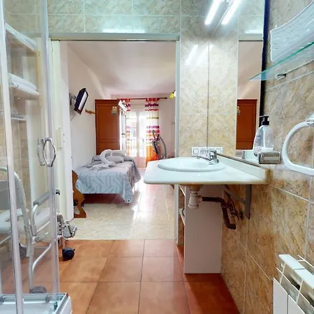 Holiday home Cazorsierra, Bonita Vivienda En *